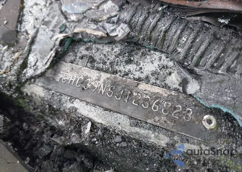 1988 Chevrolet Gmt-400 C3500 z USA, uszkodzony, nr VIN 2GCHC39N5J1236823